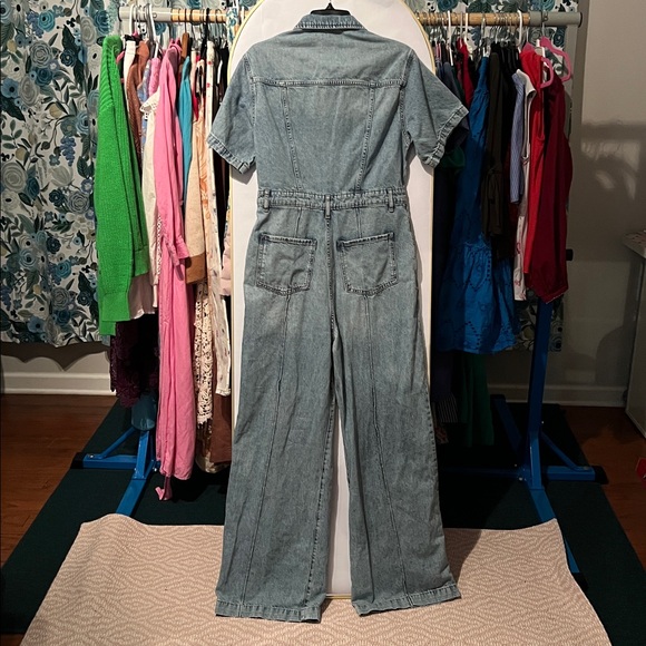 ZARA Women's Light Wash Denim Wide Leg Full Length Jumpsuit Short Sleeve - Picture 5 of 5